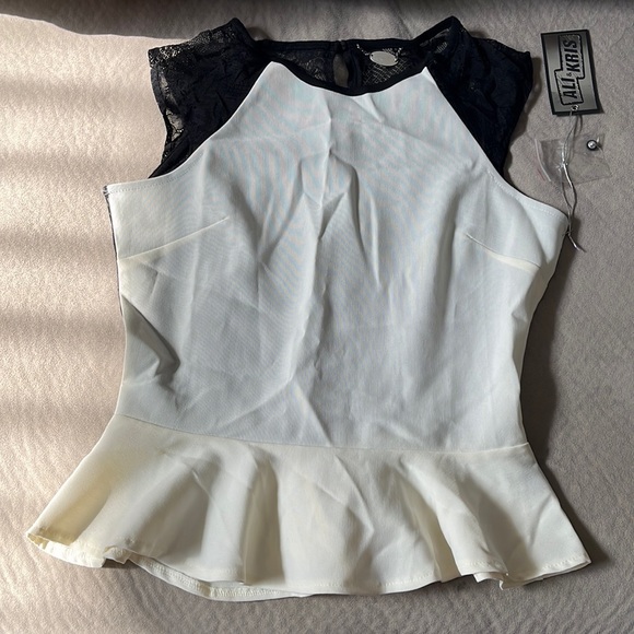 NWT Peplum-style Lace-back Top - Picture 1 of 9